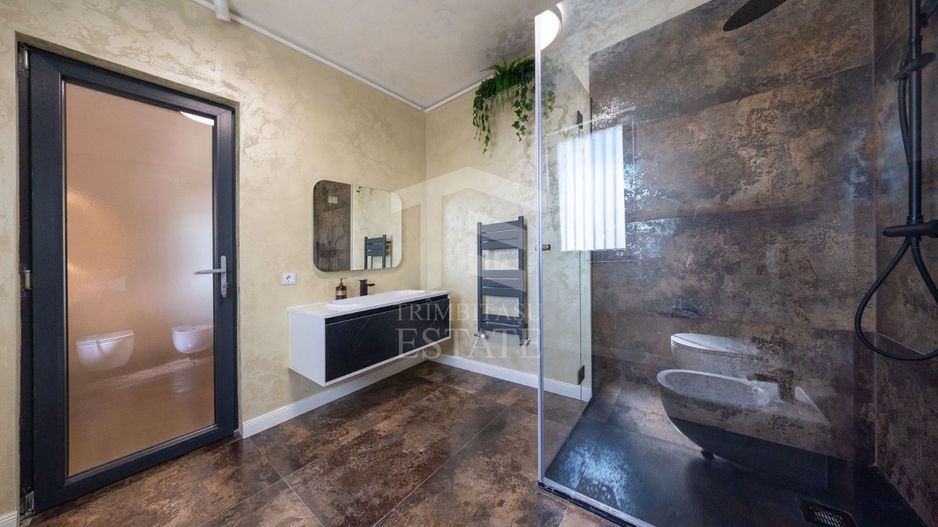 Sanpetru ,Subcetate-Casa 4 camere,3 bai+480 mp teren - Poză 51