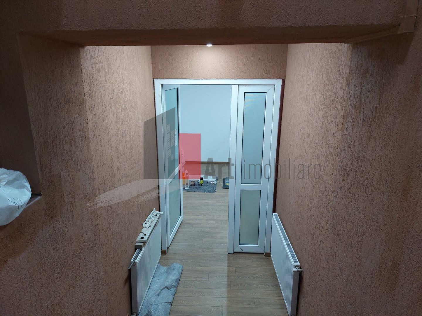 Spatiu depozitare/productie/showroom Universitate,intrare separata,100 mp. - Poză 12