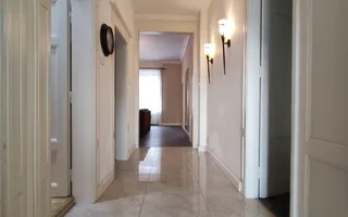 APARTAMENT 3 CAMERE ZONA SINAIA - Poză 18