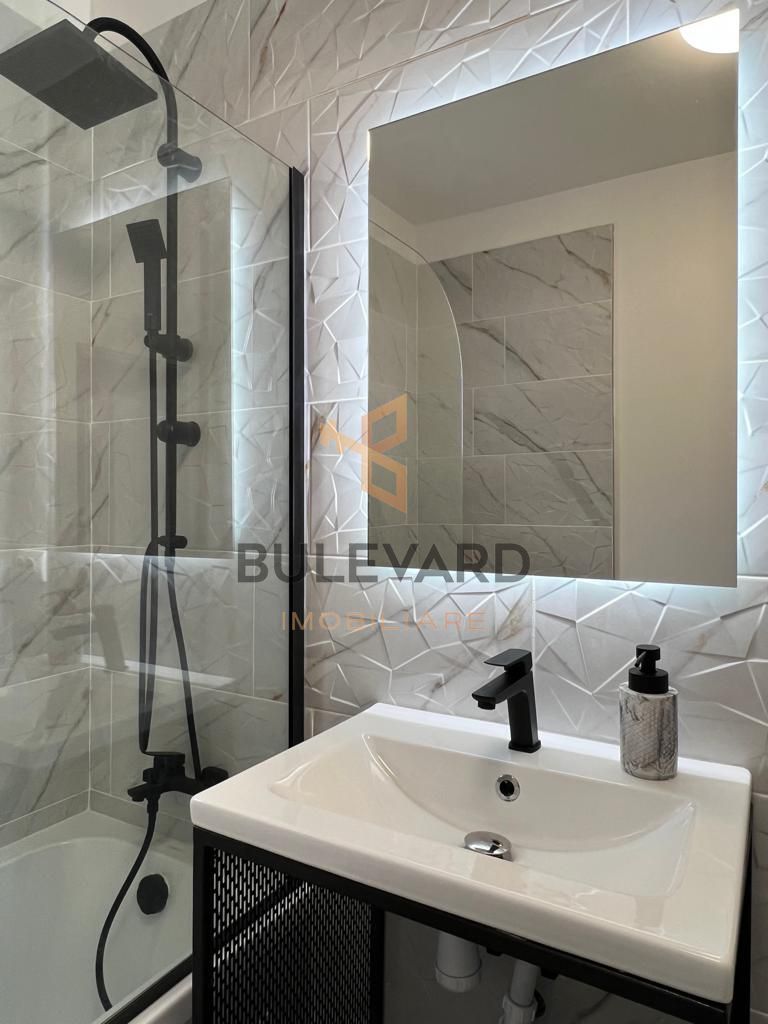 Apartament cu 3 camere+2 Parcari exterioare! - Poză 10