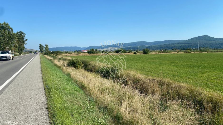 Teren 13400mp la DN 17-parcelabil Sieu-Sfantu - Poză 1
