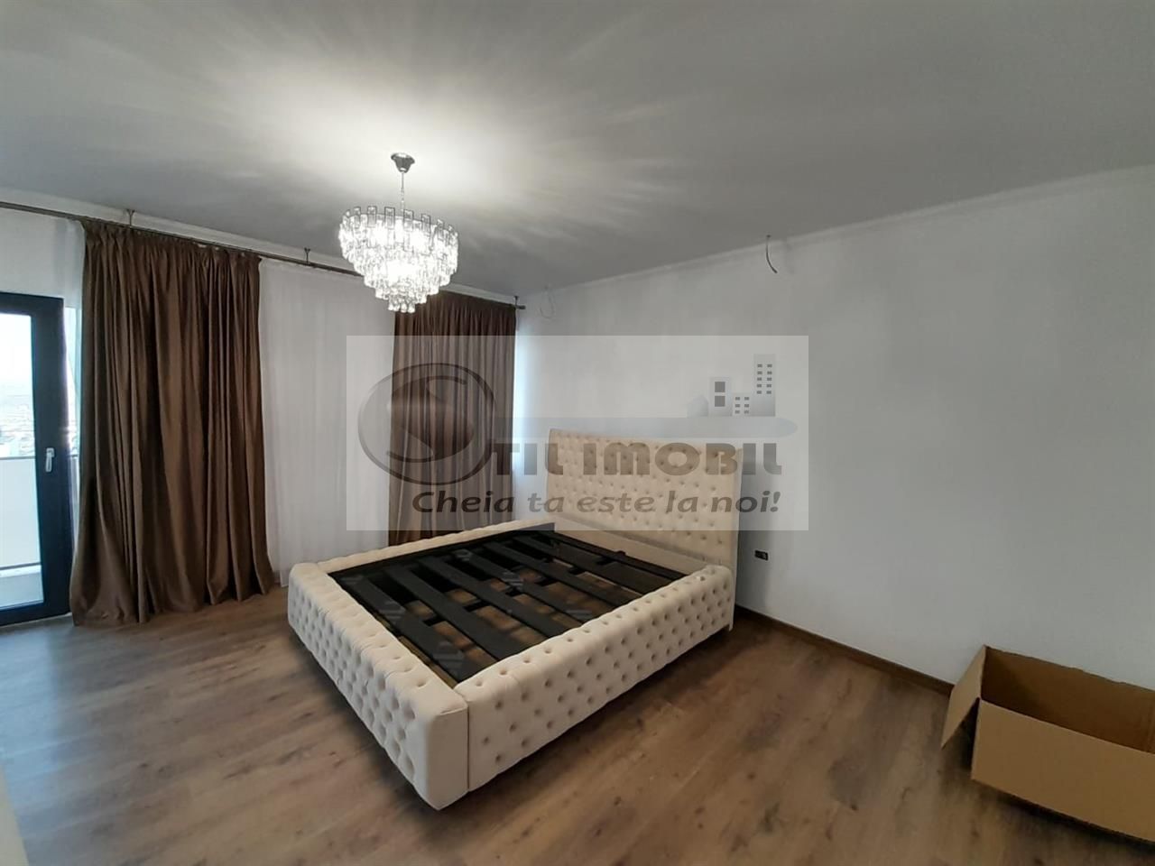 Casa individuala P+1 cu piscina 5 camere BUCIUM - Poză 9