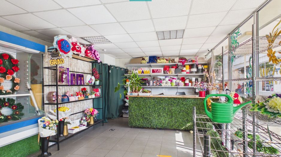 Spațiu comercial de vânzare - Piața Grădiște, Arad - Poză 2