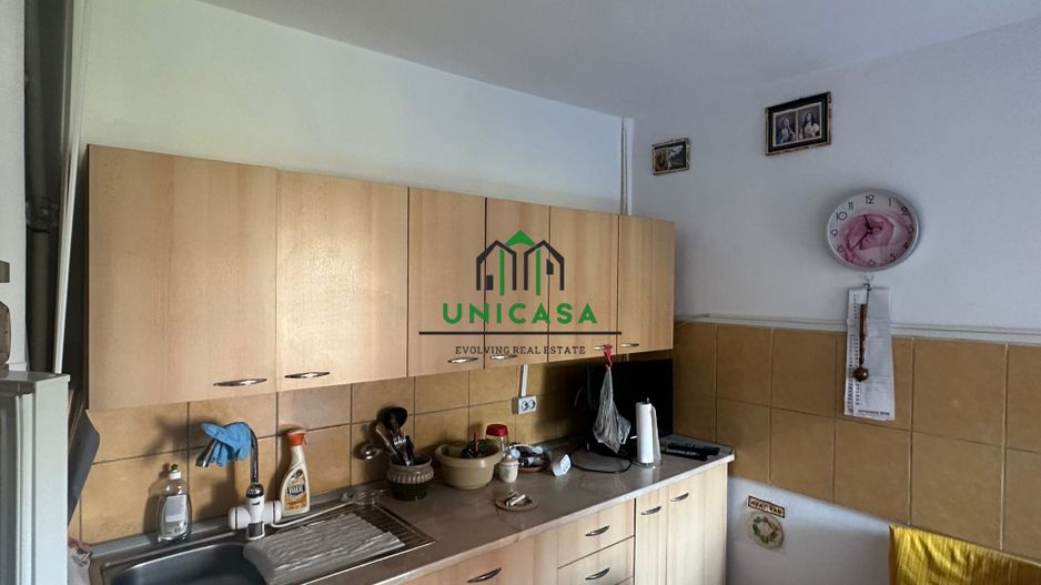 Apartament 3 camere - Zona Centrala - Poză 2
