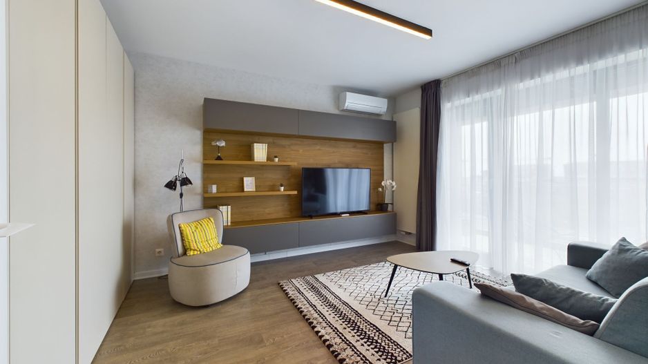 Apartament 2 Camere, metrou Pipera - Poză 1