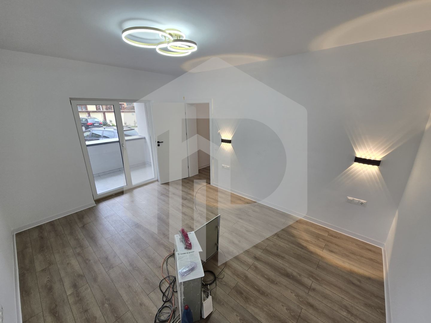 Apartament - 2 Camere - 55 mpu - Gradina 40mp - Vasile Aaron - Poză 3