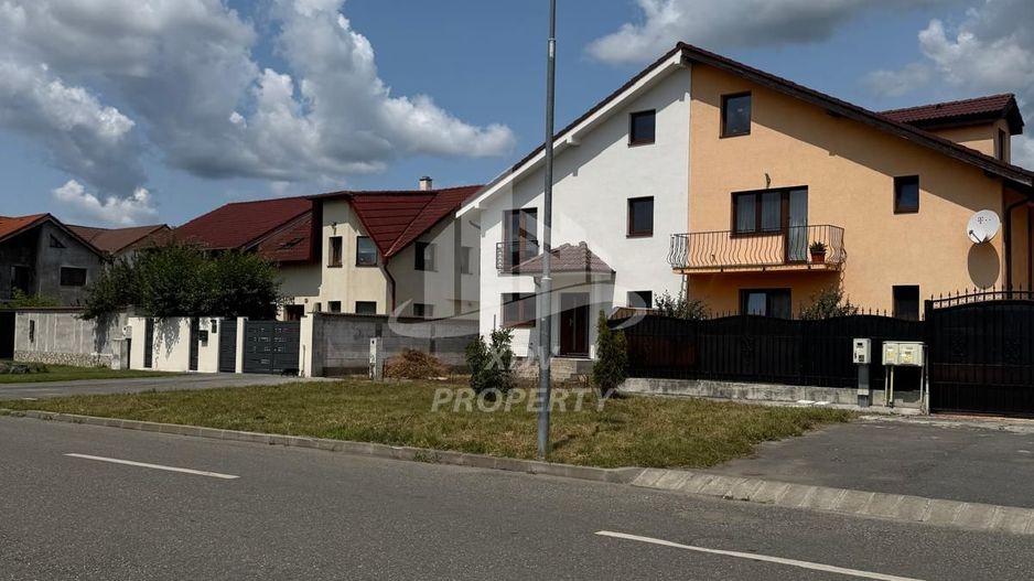 Casa moderna, mobilata complet  Sibiu - Poză 21