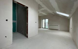 Casa rezidențială cu 7 camere, 3 băi, dressing, pivniță – Sura Mica - Poză 16