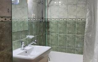 Apartament 2 camere metrou Favorit , luminos, mobilat, parcare inclusa - Poză 14