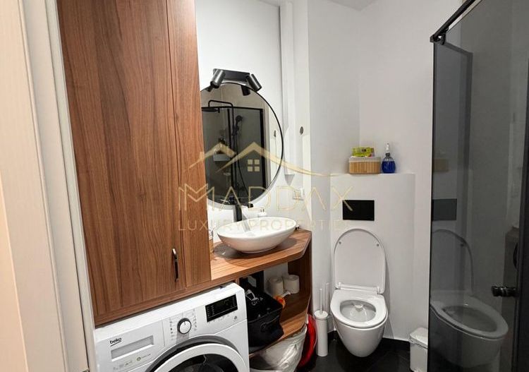 Apartament de inchiriat in bloc interbelic - Poză 8