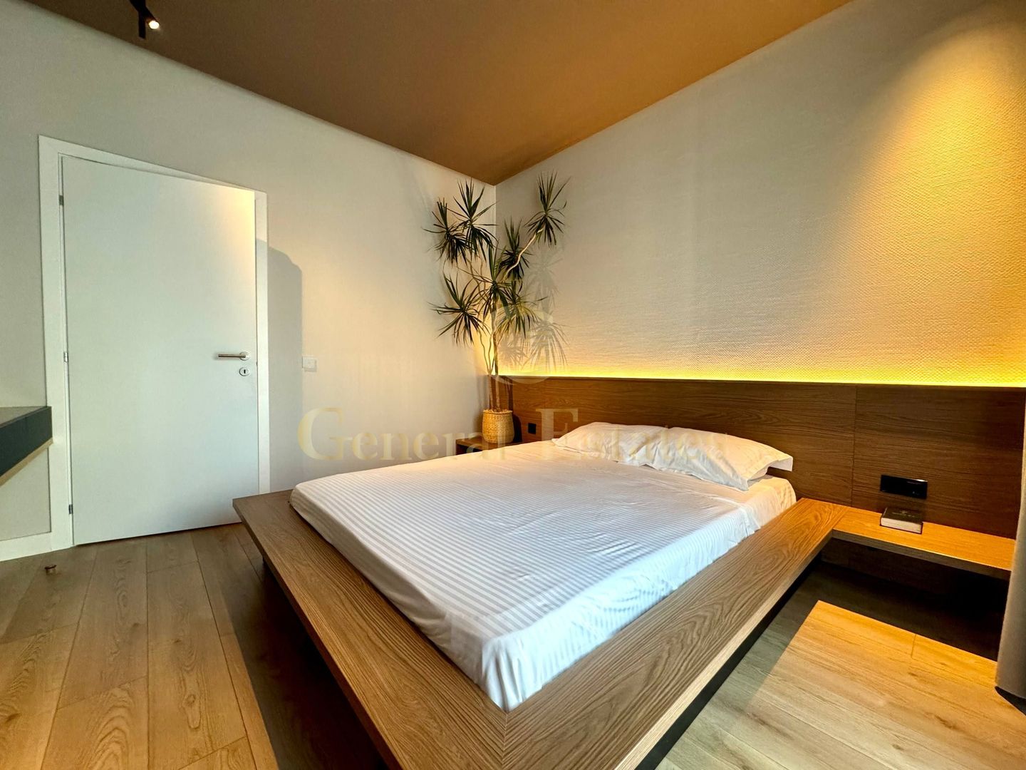 Vânzare Apartament de LUX ÎN complexul Rezidential Silk District - Poză 12