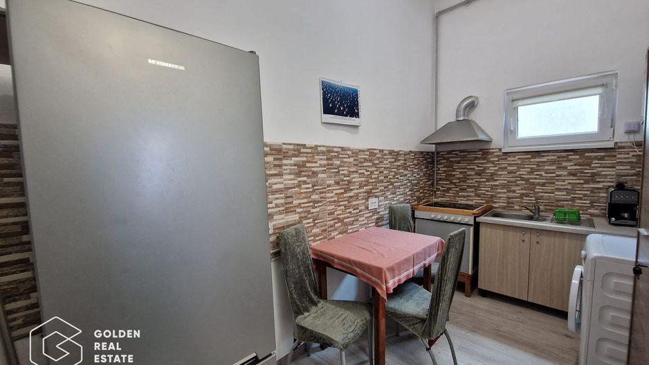 Apartament o cameră, tot confortul, zonă centrală - Poză 5