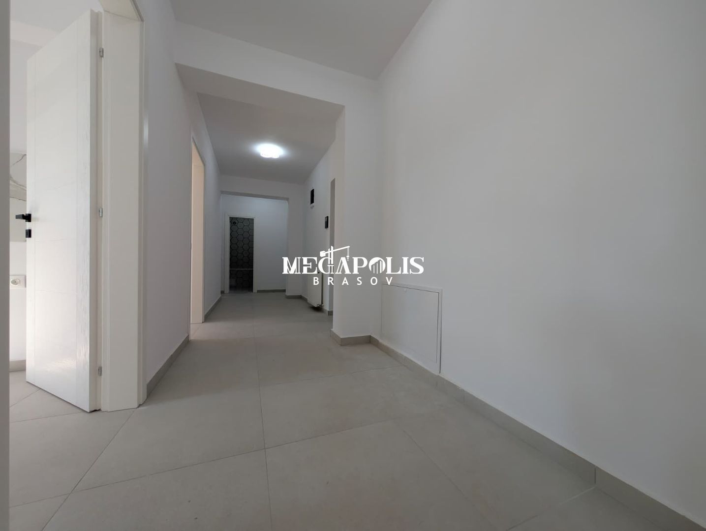 Apartament 3 Camere Decomandat Tractorul Intabulat - Poză 12