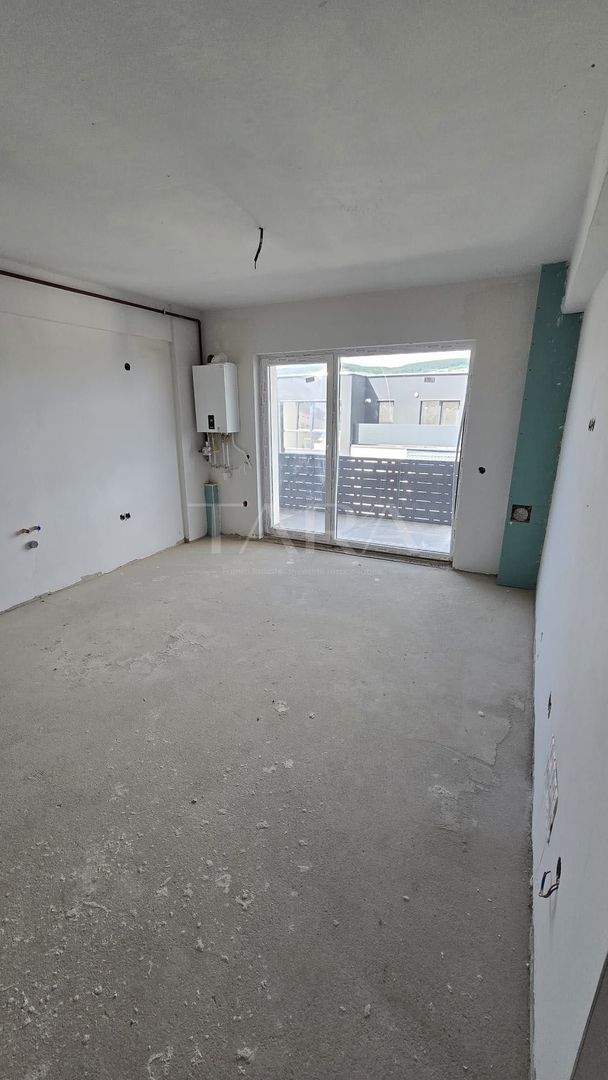 Pret avantajos! Vanzare apartament cu terasă și view spre Cluj, Baciu. - Poză 3