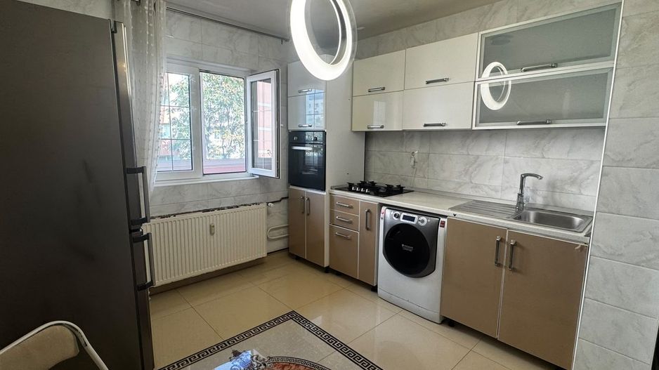 Apartament 2 camere + parcare  / zona Tei - Poză 5