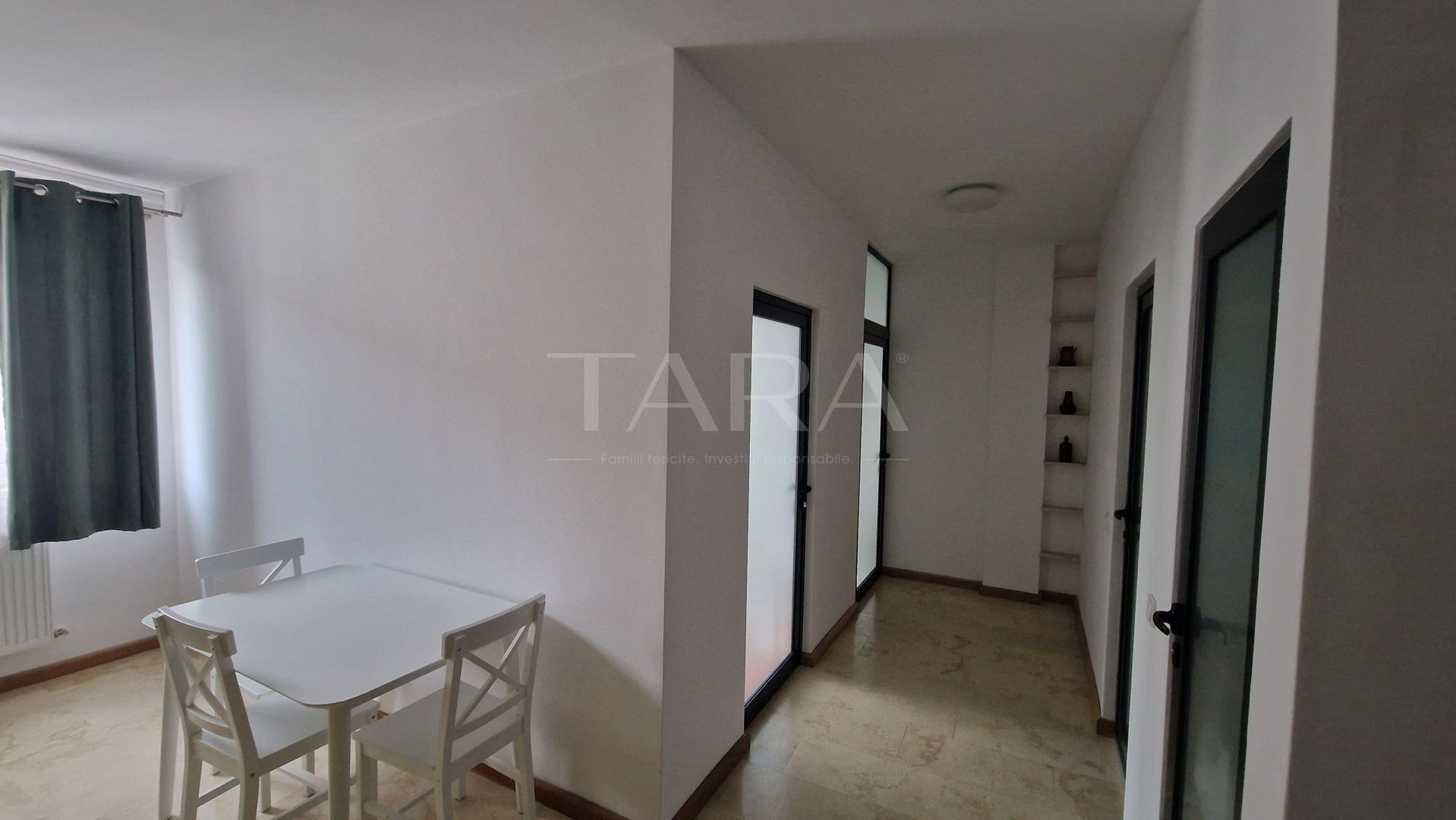 Apartament 2 camere decomandat, zona Vivo - Poză 3