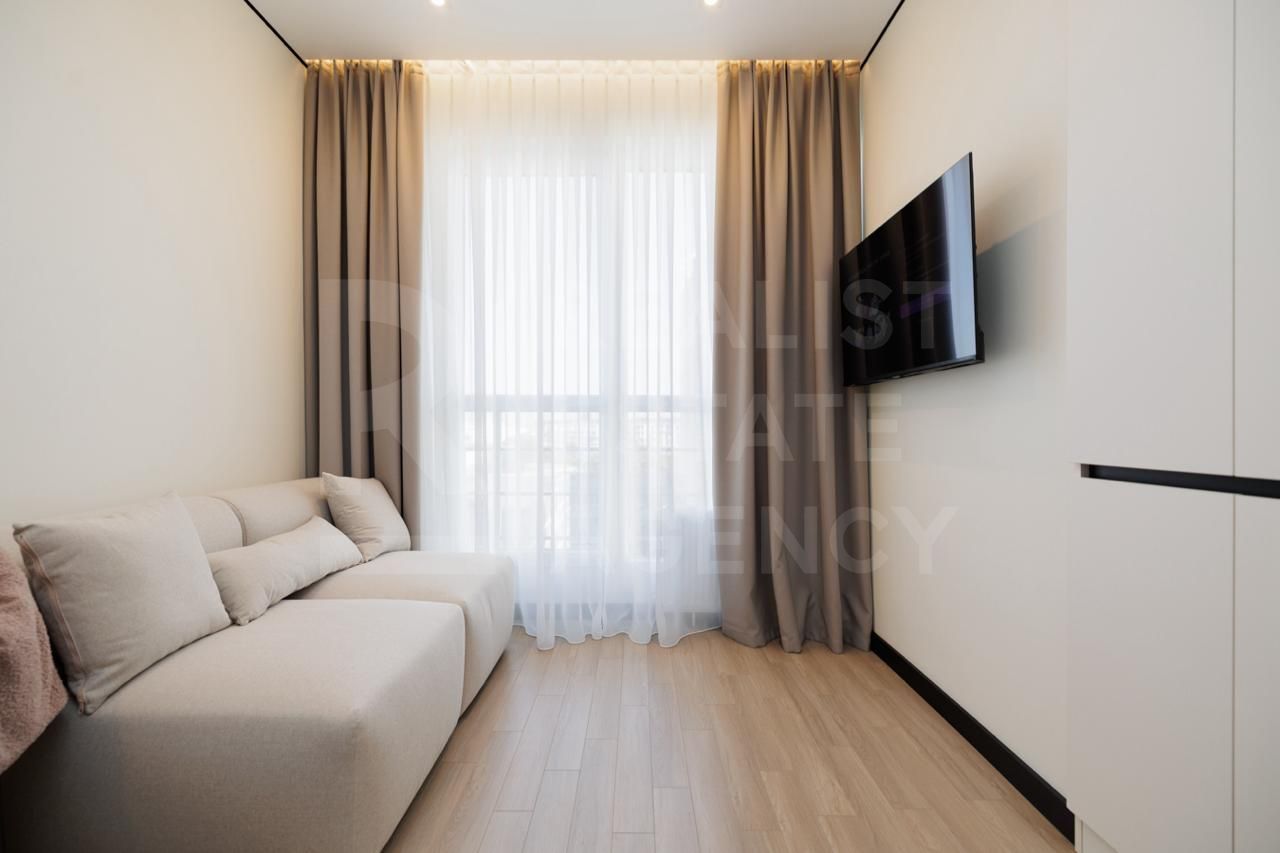 Vânzare apartiment- o odaie + living, str. Independenței, Botanica - Poză 2