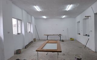 Spatiul "MADANON" ,  pozitie accesibila, parter - Poză 2