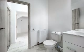 Apartament central | 3 camere | 3 balcoane | investiție ideală. - Poză 8