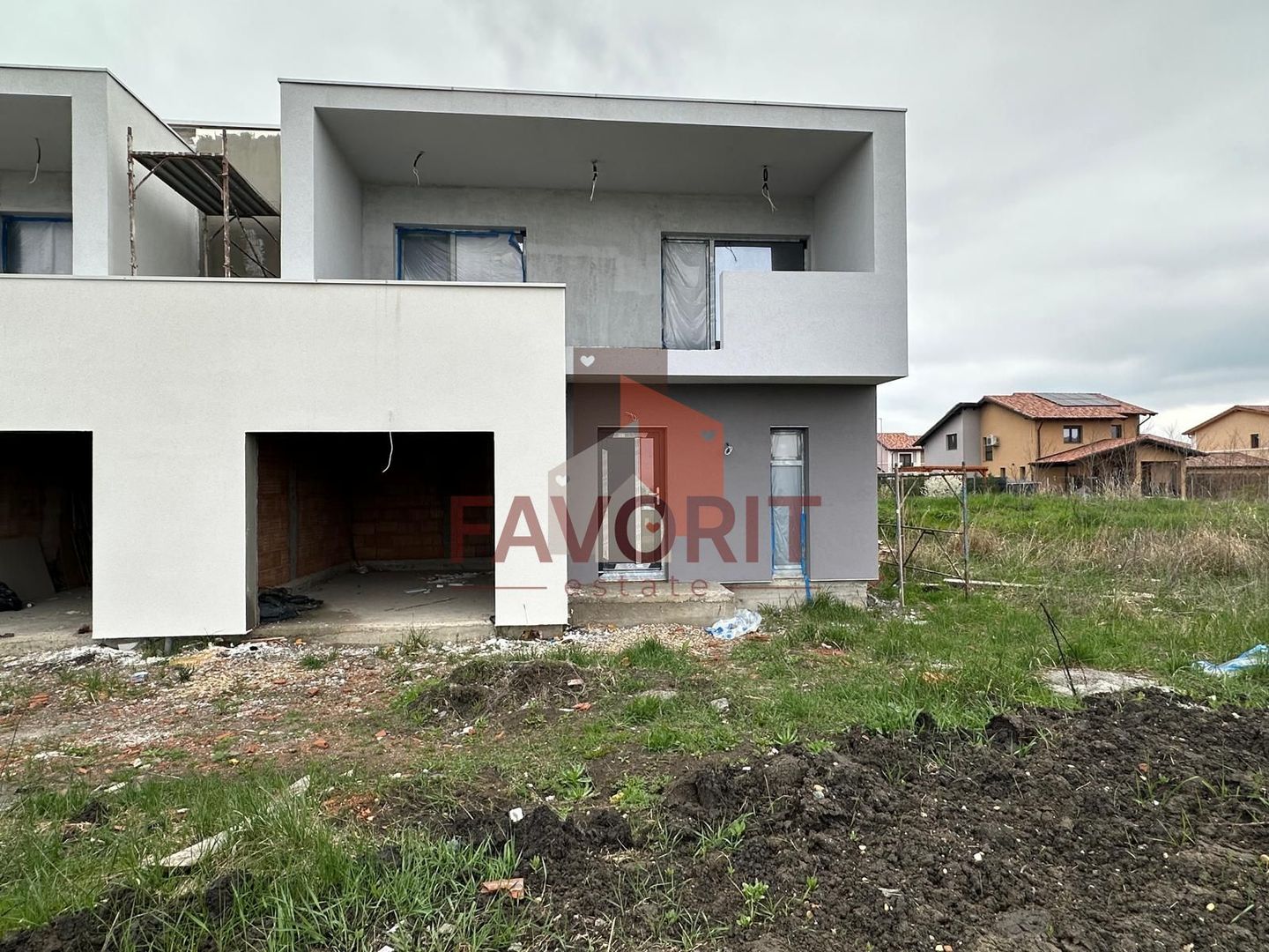 Duplex | Parter + Etaj | Toate utilitatile | Curte generoasa | Garaj | - Poză 2