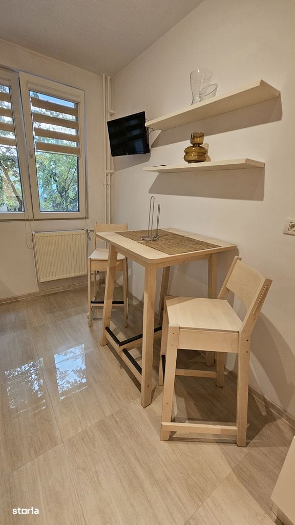 De inchiriat un apartament cu 4 camere, Lujerului, parcare inclusa - Poză 4