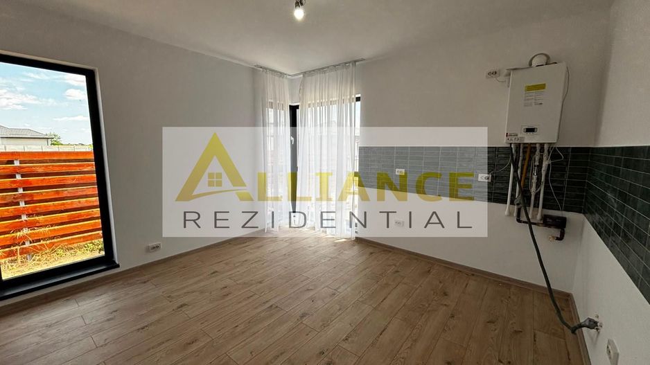 Casă individuală  3 camere 2 băi teren 375 mp ! - Poză 5