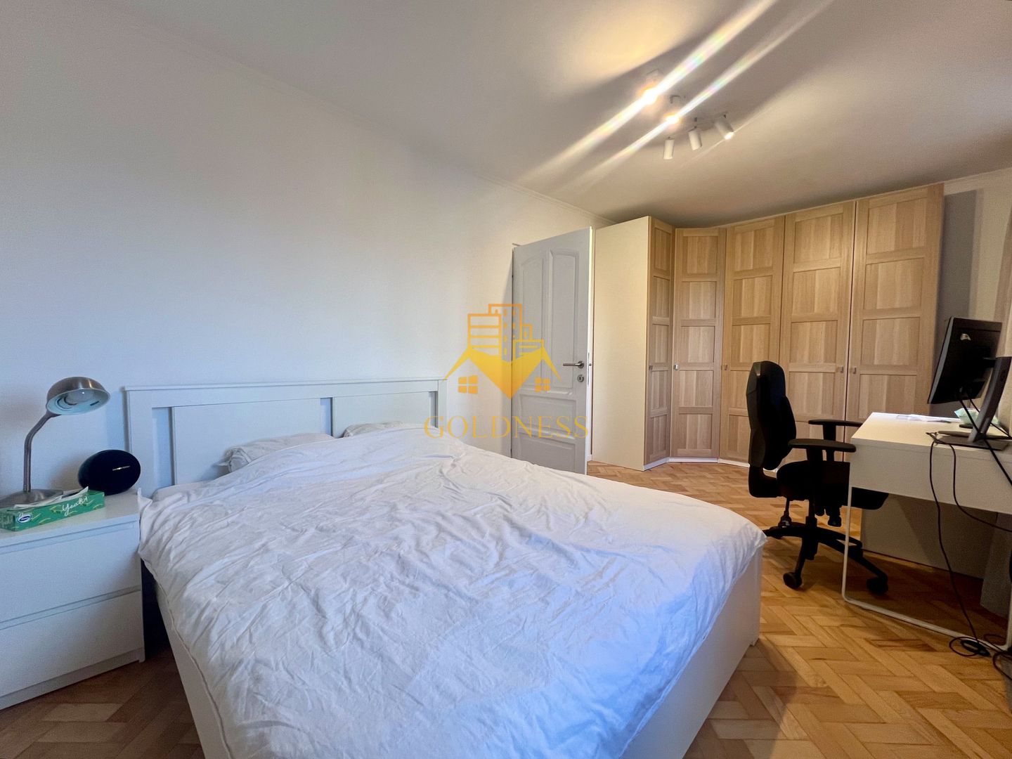 3 camere decomandate, Zona Big, Mehedinti, Manastur - Poză 2