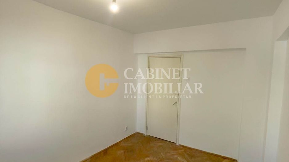 4 camere decomandat - 79 mp - Zona Galata - Poză 2
