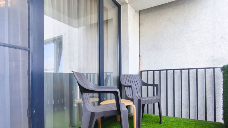 Studio Elegant în Kasper Coresi Balcon  Parcare  Boxă - Poză 3