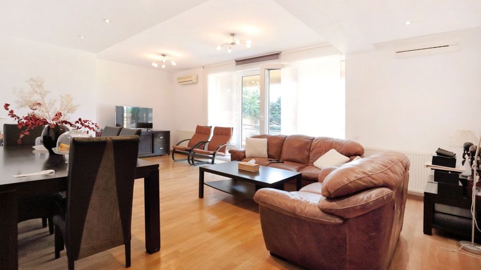 Apartament 3 camere cu gradina exclusiva la 300m de parcul Herastrau - Poză 1