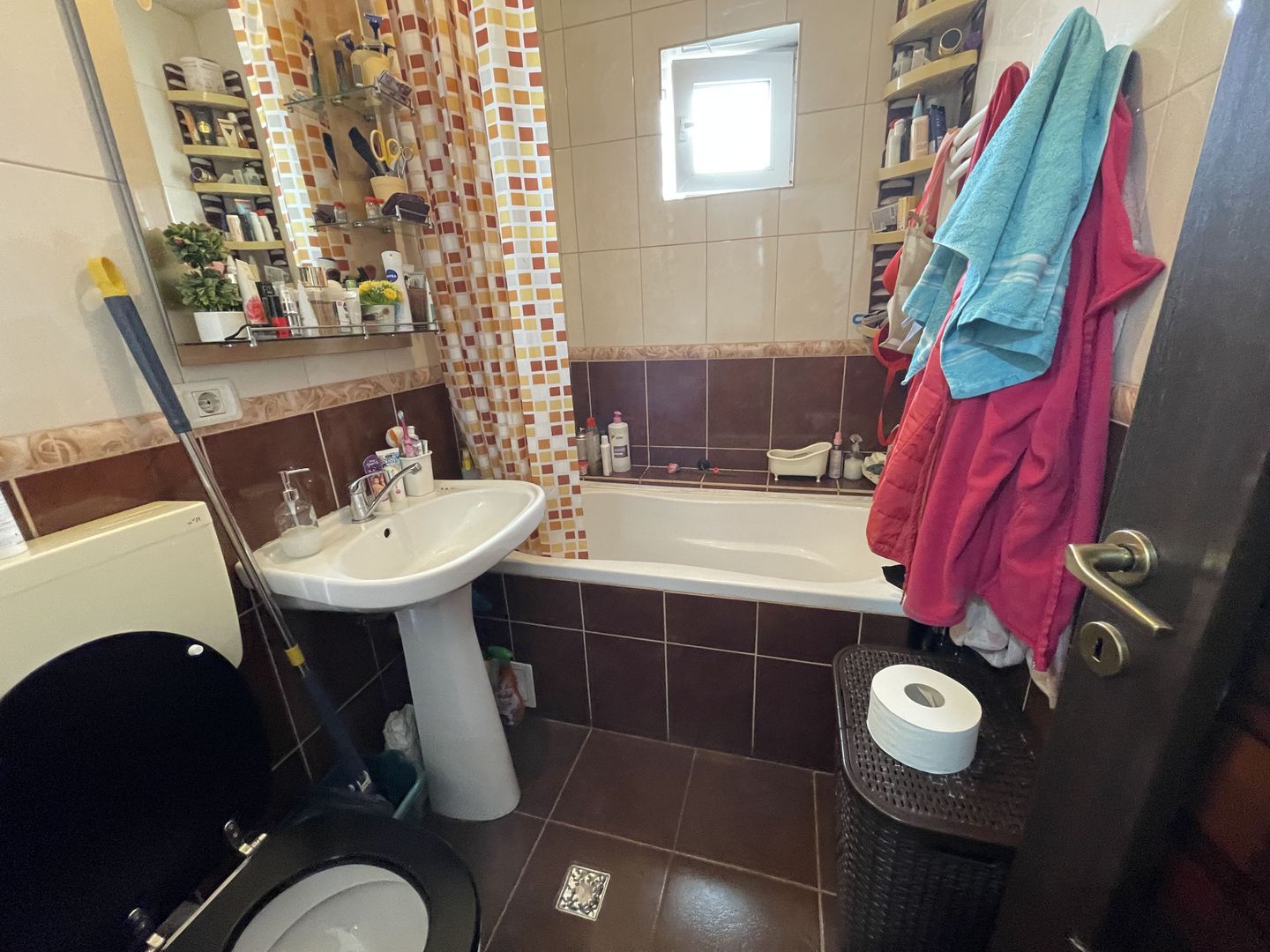 Locuinta luminoasa la mansarda-constructie 2013 - Poză 10