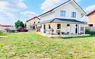 Casa individuala P+M Giarmata 584 mp 22 front, interior la alb - Poză 9