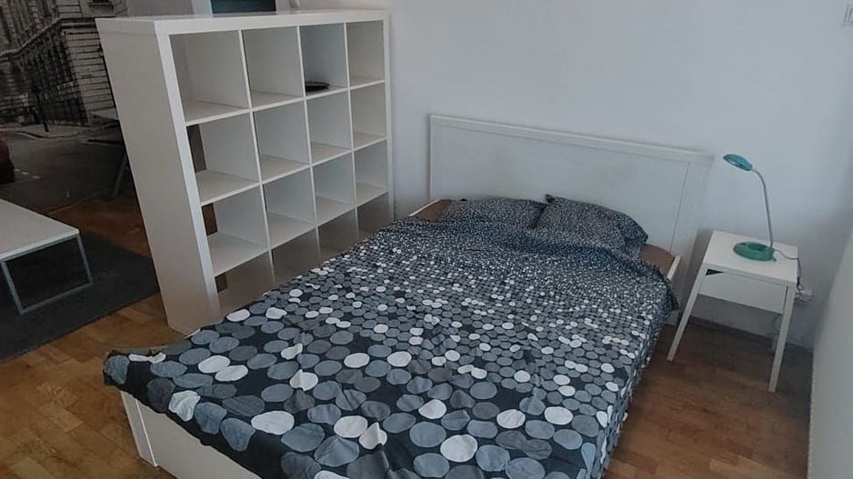 Garsoniera metrou Tineretului - Loc parcare inclus - Poză 3