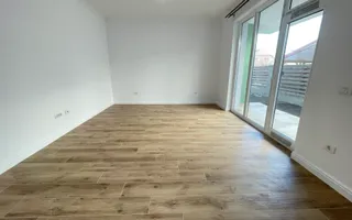 Apartament 3 camere la parter cu gradina proprie - Poză 11