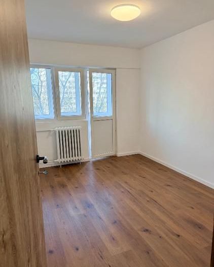 Apartament 3 camere de vânzare Gorjului - Poză 4