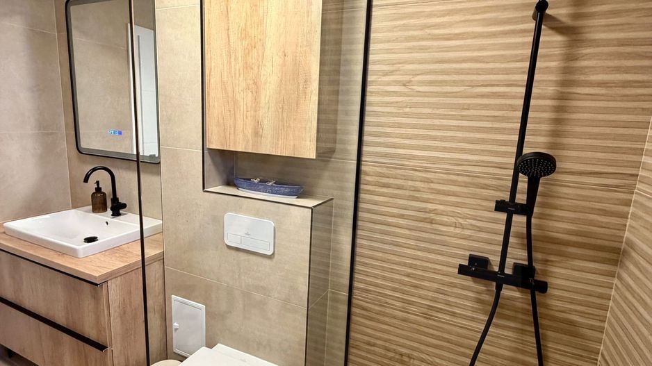 Apartament premium 4 camere 3 dormitoare 2 bai 116 mp in Kogalniceanu - Poză 18