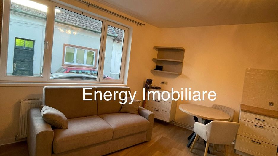 Casă cu 1 cameră, zonă central - Poză 1