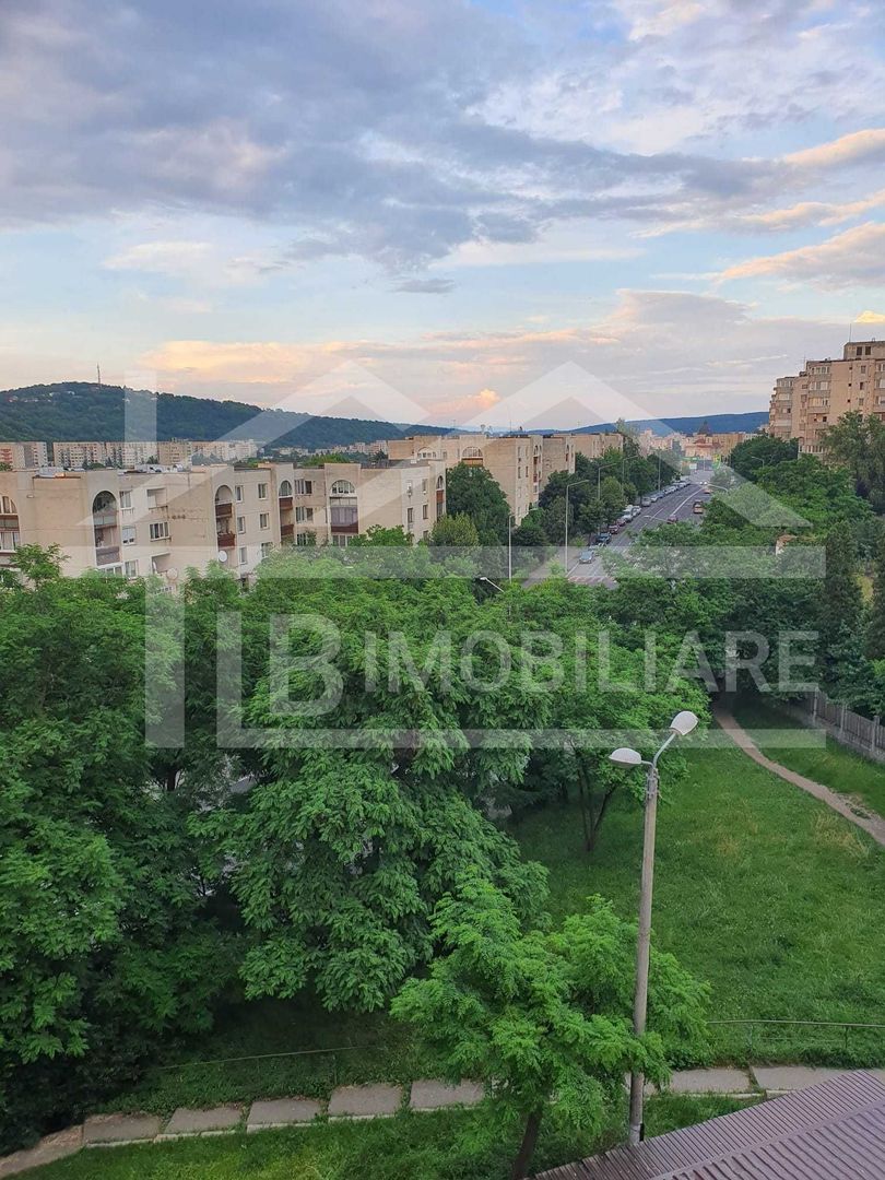 Apartament cu 2, 52mp, Zona EON - Poză 8