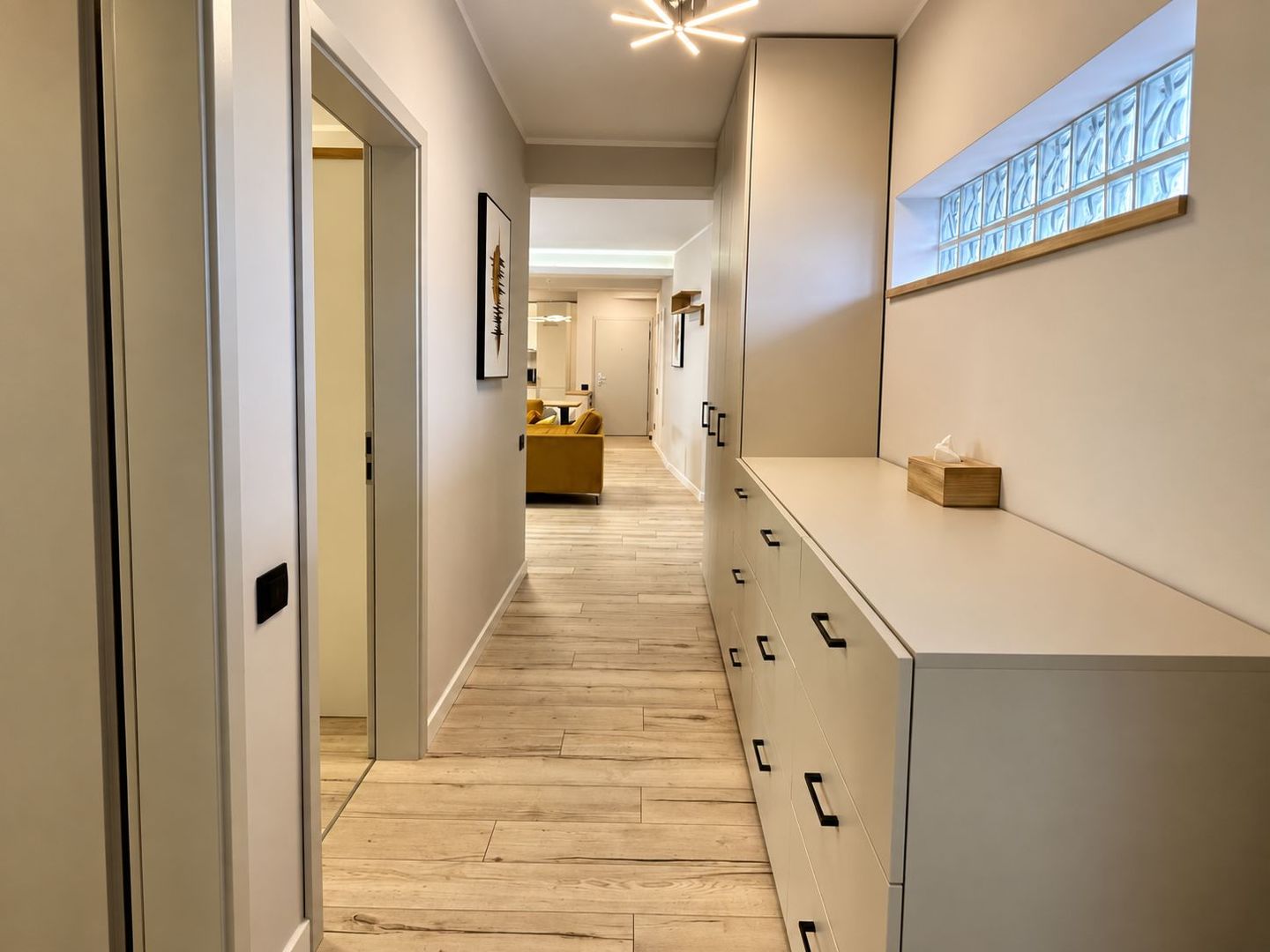 For Rent | Premium 3-Room Apartment | 93 sqm | Terrace | Piața Romană - Poză 9