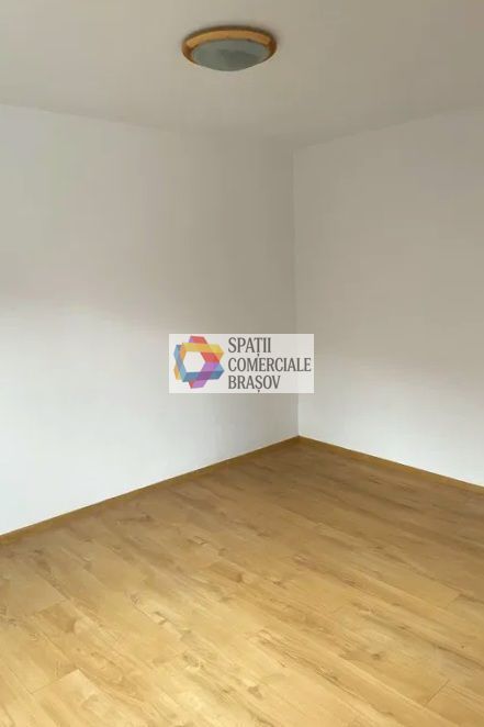 Casa individuala Sacele, 110 mp + garaj subteran + 569 mp curte - Poză 7