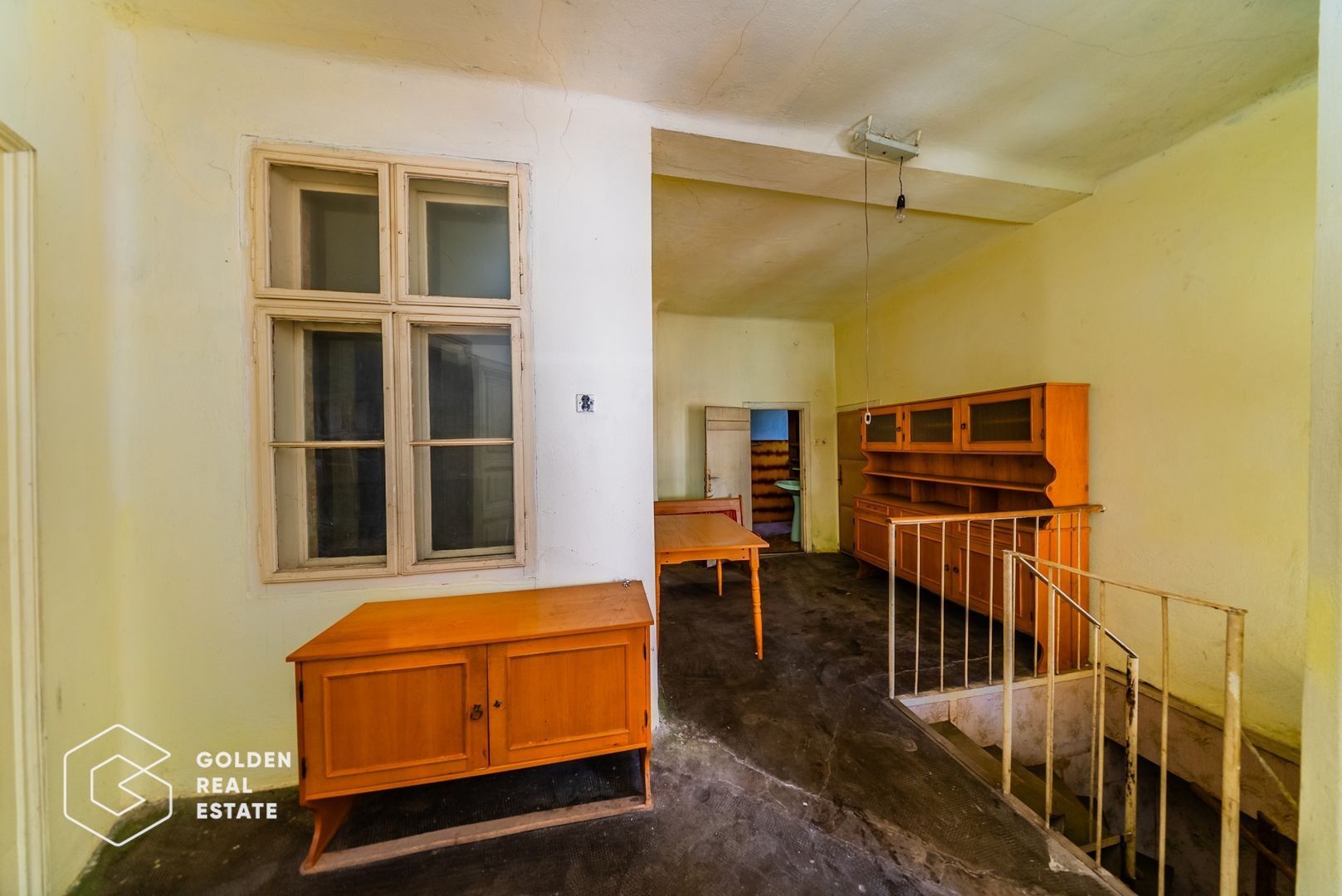 Casa individula cu 5 camere, zona central - Poză 14