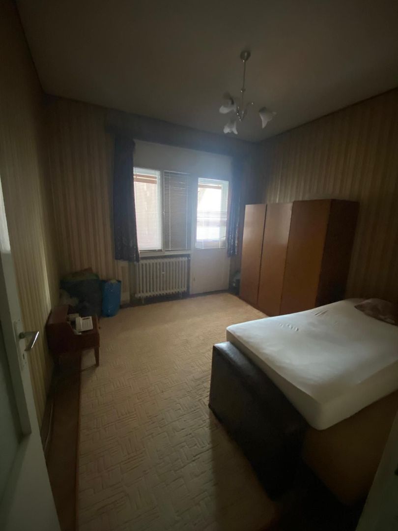 BRASADAS vinde ap cu 3 cam și garaj Piata Mare. - Poză 3