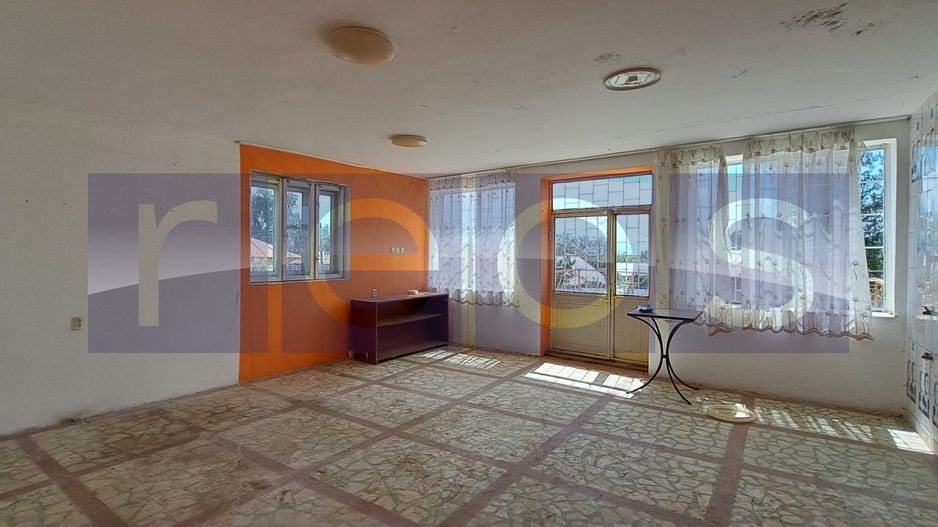 VANZARE VILA SPATIOASA CU TEREN GENEROS – 1.700 MP | RADOESTI VALE, TELEORMAN - Poză 3