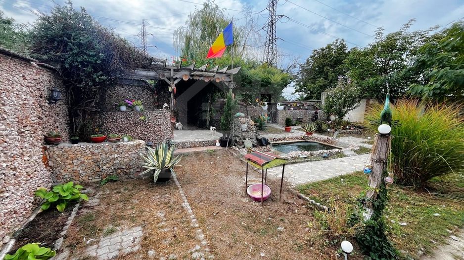 Casa Deosebita 3Camere 3Bai 1460mp Teren Garaj Piscina Bariera Valcii - Poză 17