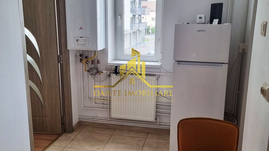 2 camere, decomandat, mobilat modern, parcare, Intre Lacuri - Poză 17