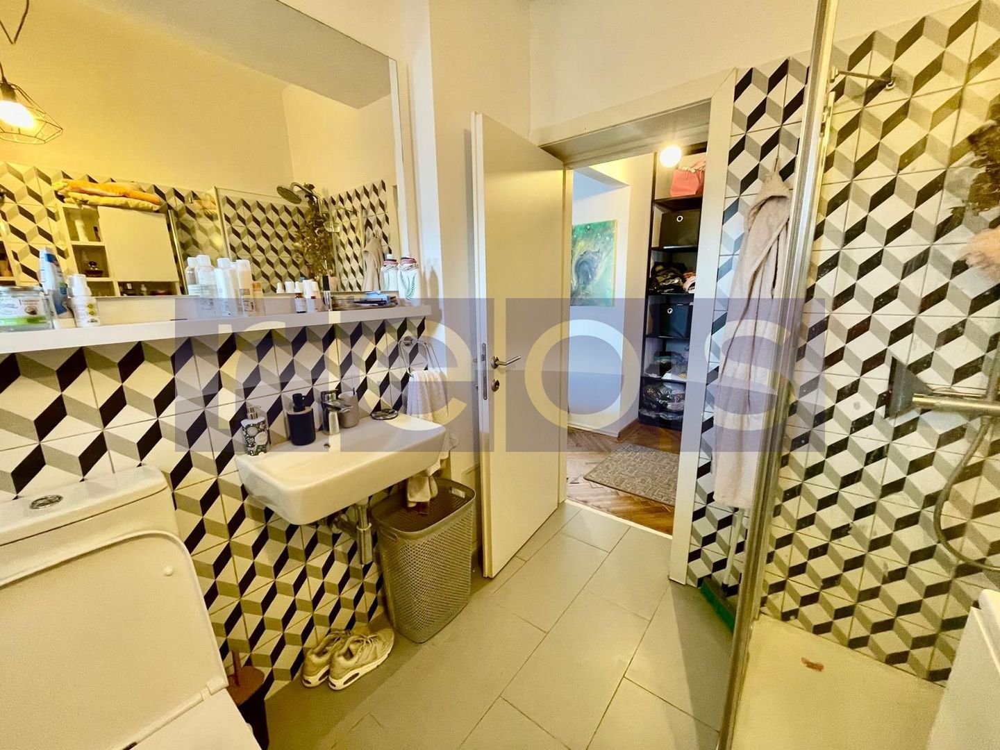VANZARE APARTAMENT 2 CAMERE 70MP PIATA AMZEI ROMANA INVESTITIE 2 BALCOANE - Poză 11