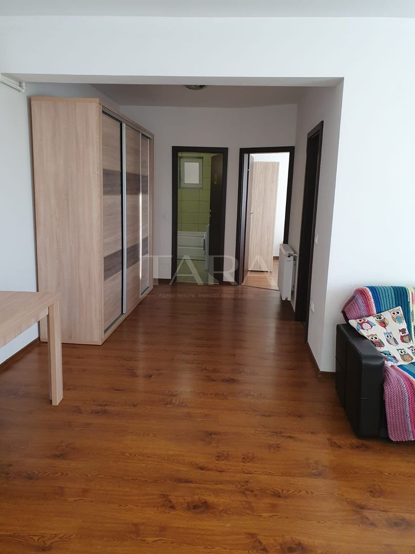 Apartament cu 2 camere, 57 mp si balcon. Florești, zona Cetății. - Poză 1