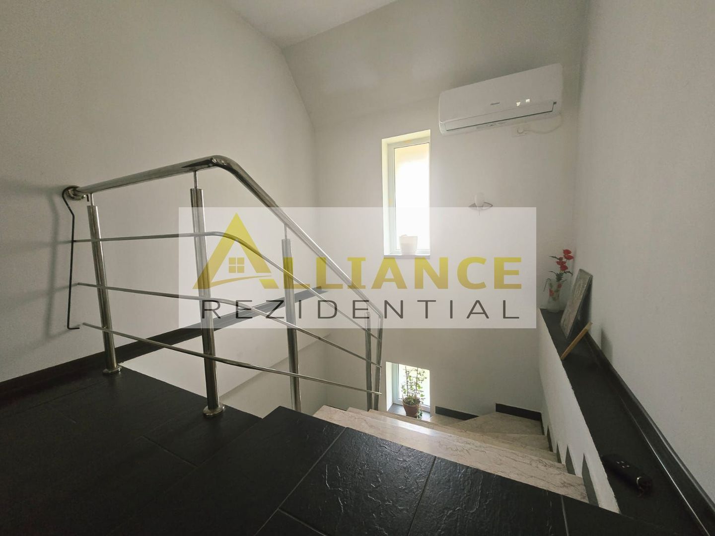 Casa Individuala - 4 camere - 2 bai - 500mp teren - Poză 22