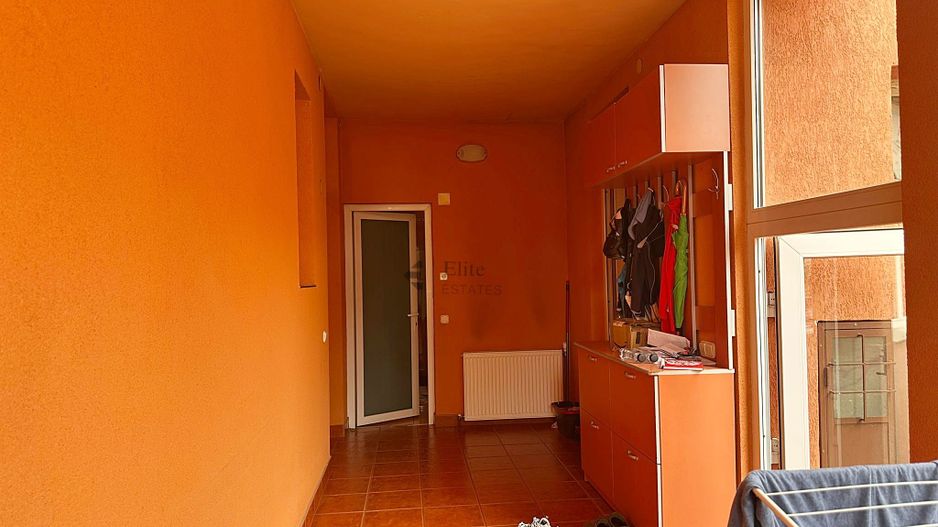 Casa cu 6 camere de vanzare in Rogerius/Stadion - Poză 10