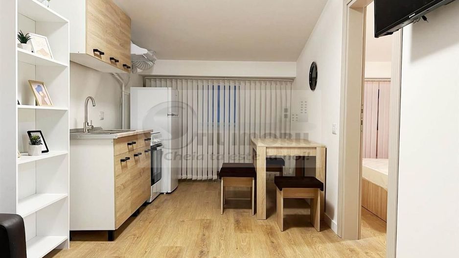 2 CAM INTABULAT OPEN SPACE BUCIUM VISANI STATIE RATP - Poză 12